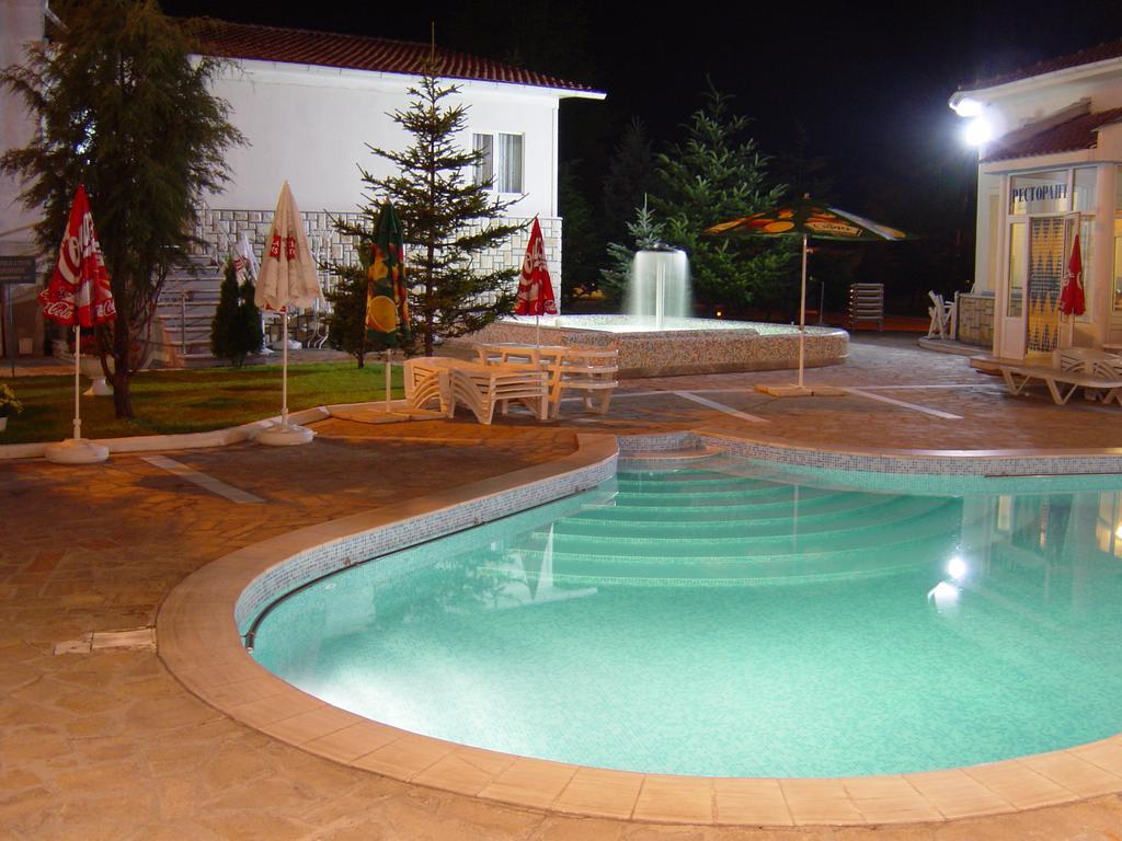 Hôtel Markita à Velingrad Extérieur photo