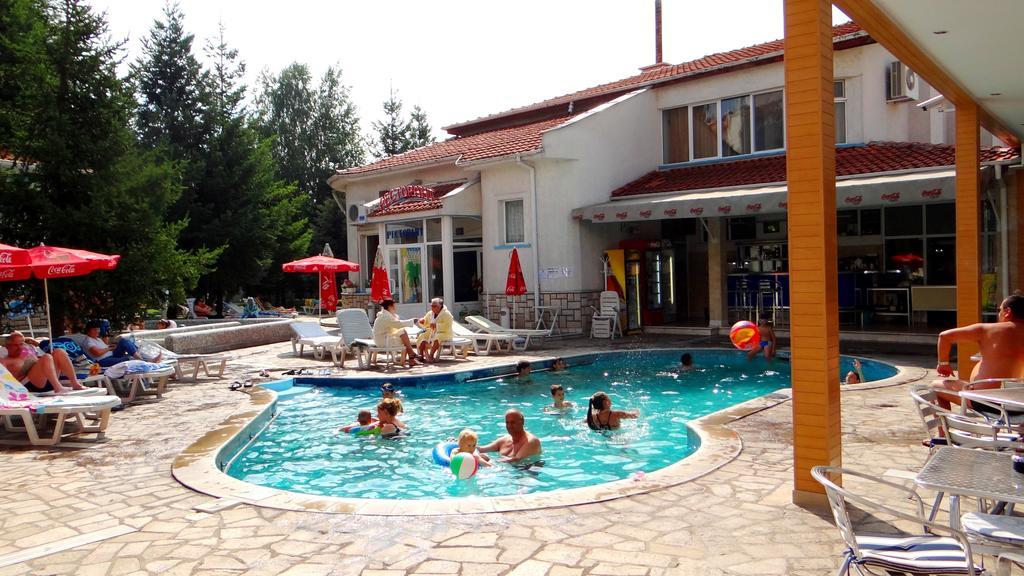 Hôtel Markita à Velingrad Extérieur photo